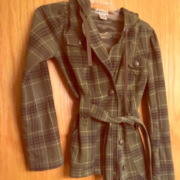 Army Green Jacket with Belt and Buttons - Picture 8 of 8